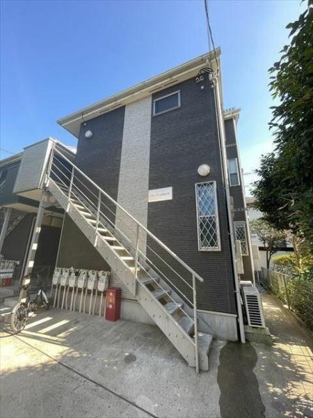 川崎市中原区上丸子山王町１丁目のアパート