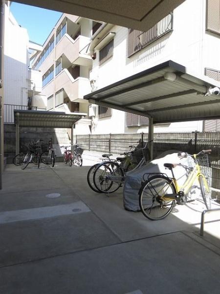 川崎市高津区梶ケ谷６丁目のマンション