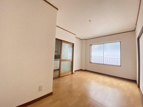 横浜市鶴見区向井町３丁目のアパート