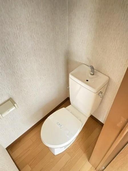 横浜市鶴見区向井町３丁目のアパート