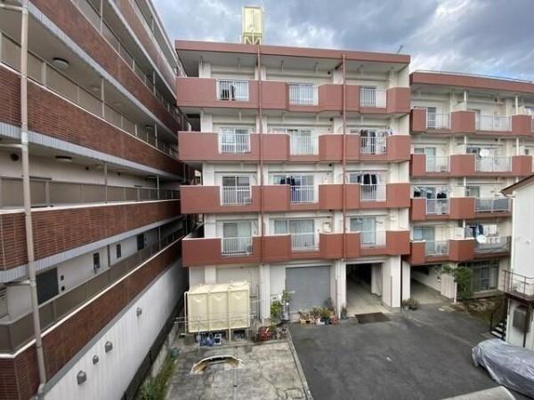横浜市鶴見区向井町３丁目のアパート
