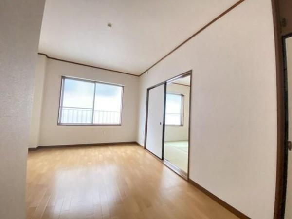 横浜市鶴見区向井町３丁目のアパート