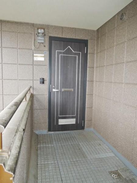 横浜市鶴見区獅子ケ谷１丁目のアパート