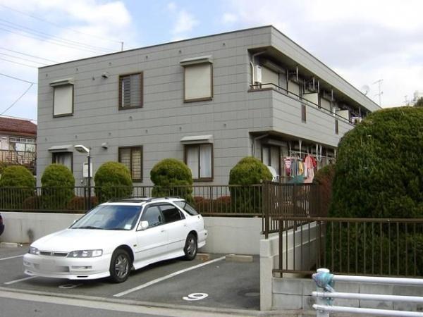 横浜市鶴見区獅子ケ谷１丁目のアパート