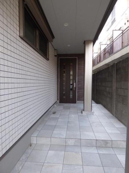 川崎市多摩区西生田２丁目のマンション