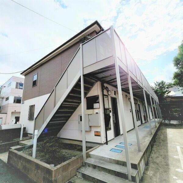 川崎市中原区上小田中７丁目のアパート