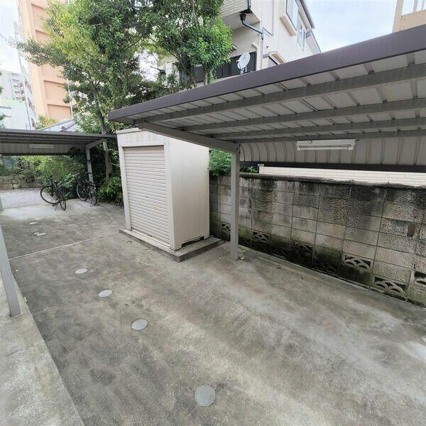 川崎市中原区上小田中７丁目のアパート