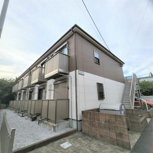 川崎市中原区上小田中７丁目のアパート