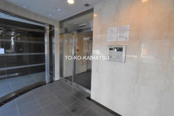 川崎市中原区新丸子町のマンション
