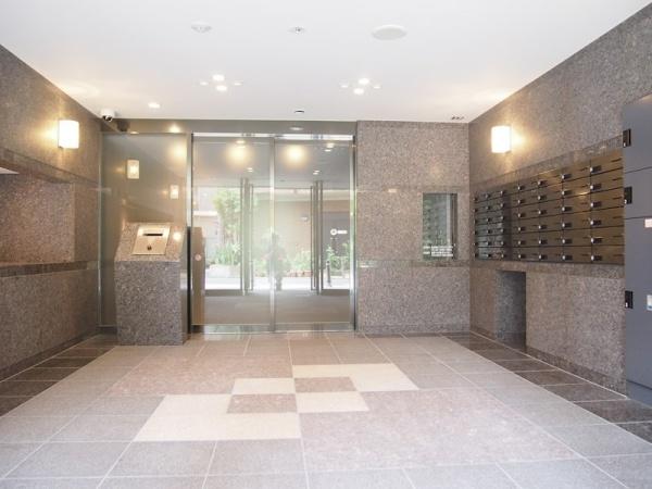 川崎市中原区新丸子町のマンション