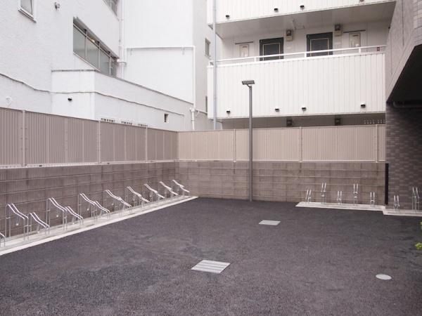 川崎市中原区新丸子町のマンション