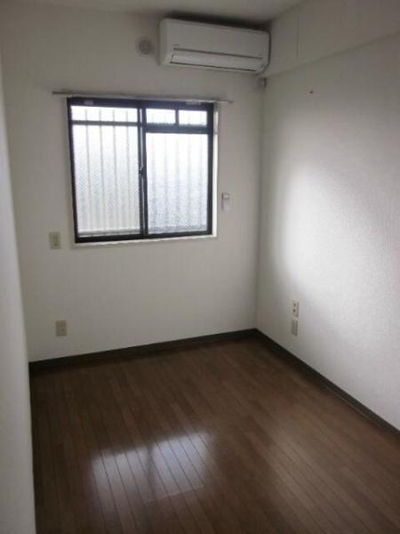 横浜市港北区下田町５丁目のマンション