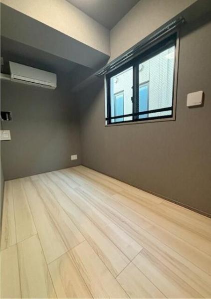 横浜市中区曙町２丁目のマンション