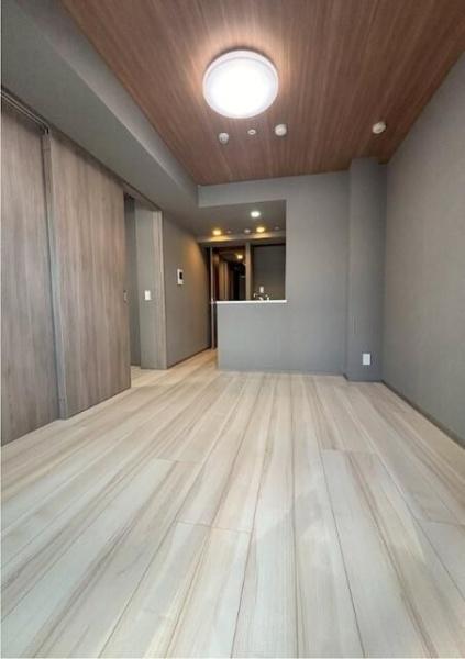横浜市中区曙町２丁目のマンション