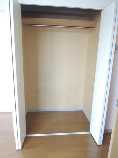 川崎市幸区小向西町３丁目のマンション