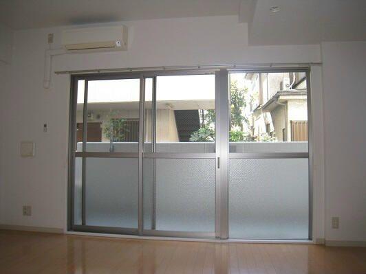 川崎市中原区宮内２丁目のマンション
