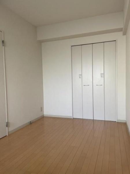 川崎市中原区宮内２丁目のマンション