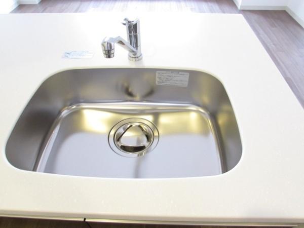 川崎市中原区新城３丁目のマンション