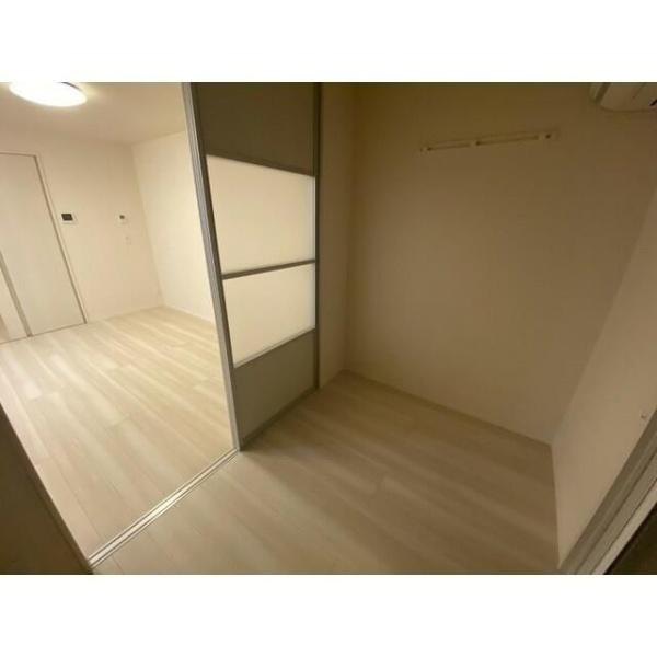 川崎市幸区紺屋町のアパート