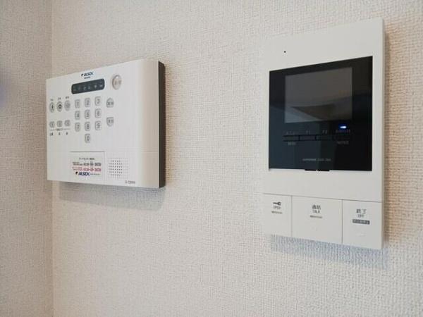 川崎市幸区南加瀬４丁目のマンション