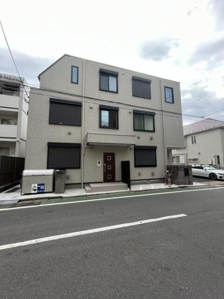 世田谷区下馬6丁目のアパート