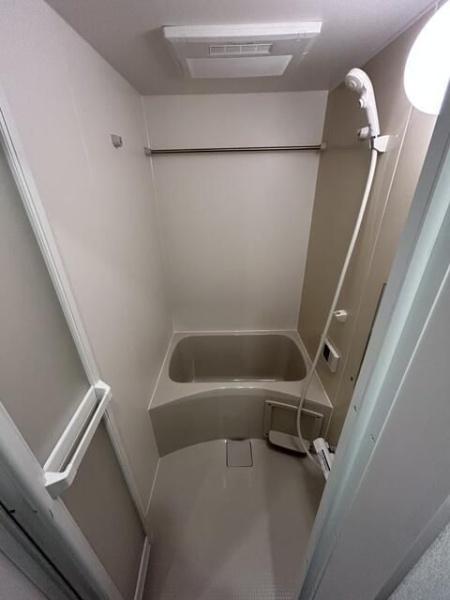 川崎市高津区梶ケ谷４丁目のアパート