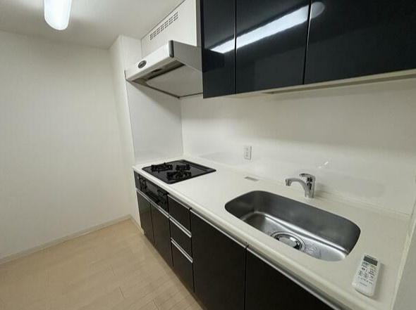 横浜市港北区北新横浜２丁目のマンション