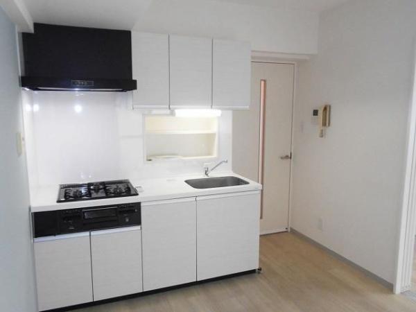 横浜市神奈川区入江２丁目のマンション