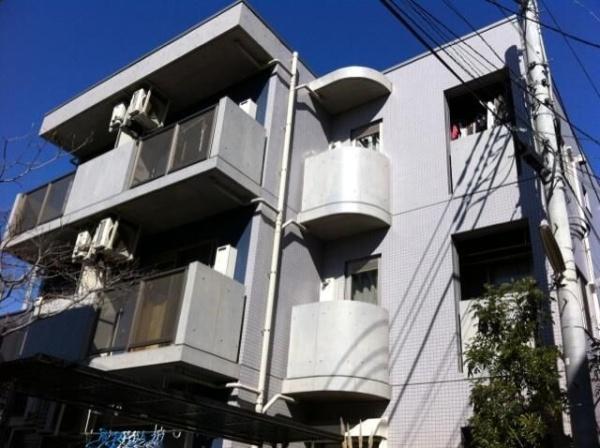川崎市高津区末長3丁目のマンション
