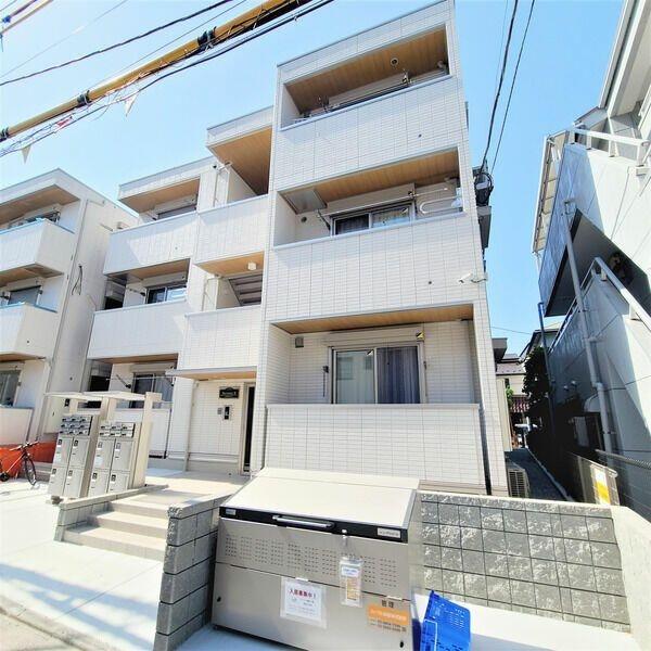 川崎市中原区小杉御殿町２丁目のアパート