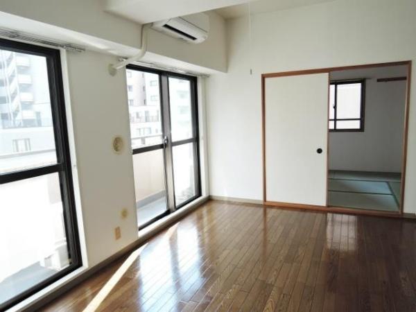 川崎市幸区中幸町４丁目のマンション
