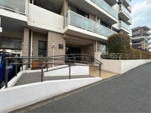 横浜市鶴見区下末吉２丁目のマンション