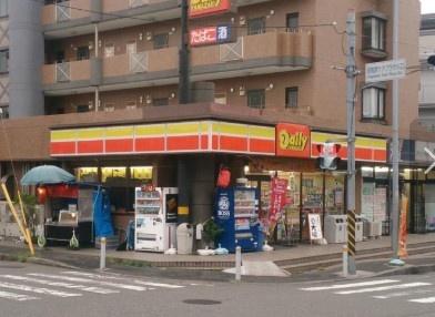 横浜市都筑区加賀原１丁目のマンション(デイリーヤマザキニュータウン加賀原店)
