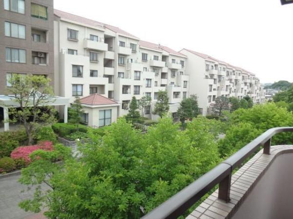 横浜市都筑区加賀原１丁目のマンション