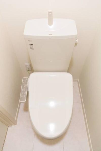川崎市高津区梶ケ谷６丁目のテラスハウス