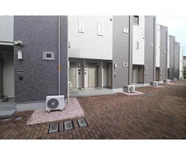 川崎市高津区末長１丁目のアパート