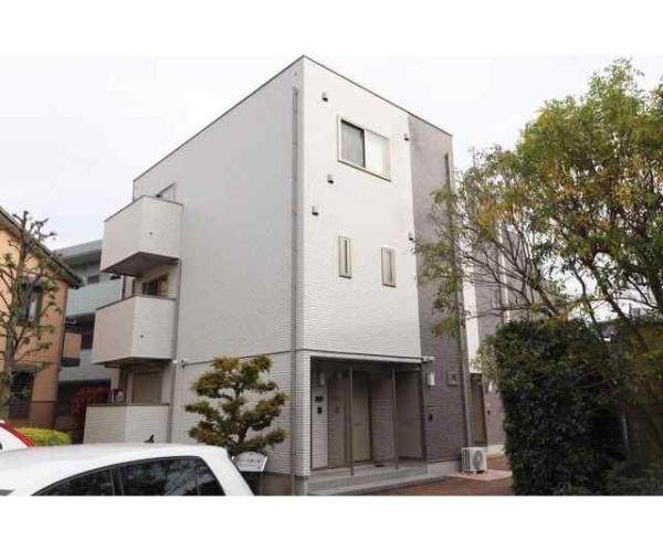 川崎市高津区末長１丁目のアパート