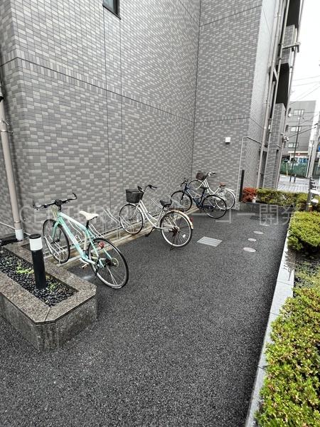 川崎市中原区新丸子町のマンション