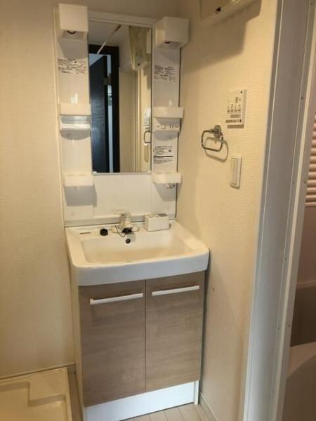 横浜市鶴見区岸谷２丁目のアパート