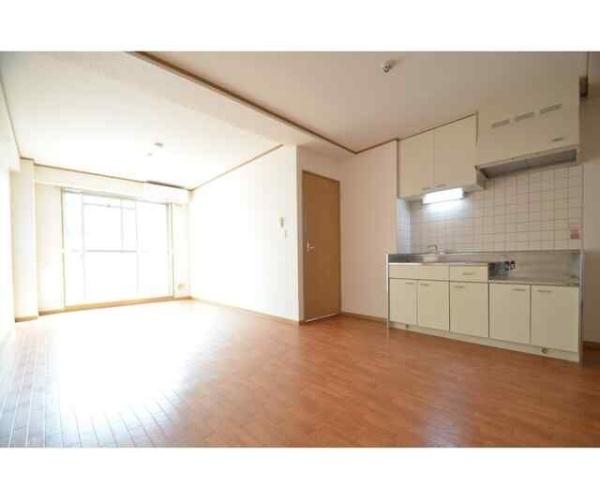 川崎市中原区上小田中２丁目のマンション
