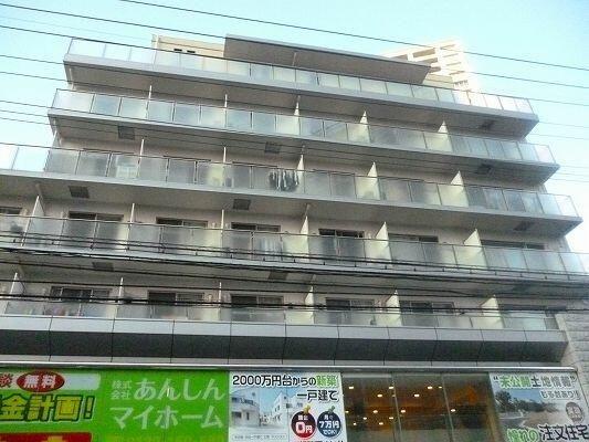 川崎市高津区久本3丁目のマンション