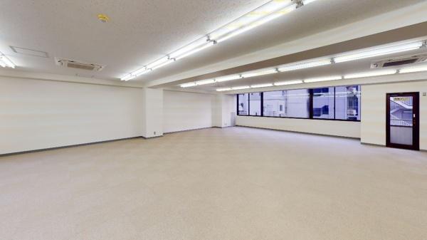 新宿小川ビル