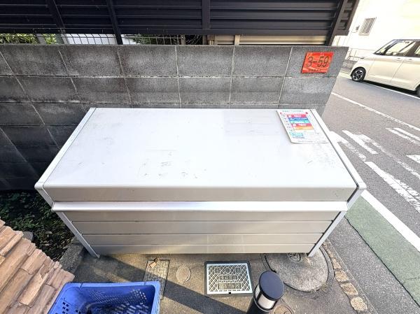 川崎市中原区宮内３丁目のマンション