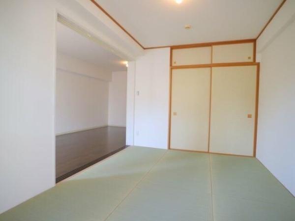 川崎市中原区新丸子東２丁目のマンション