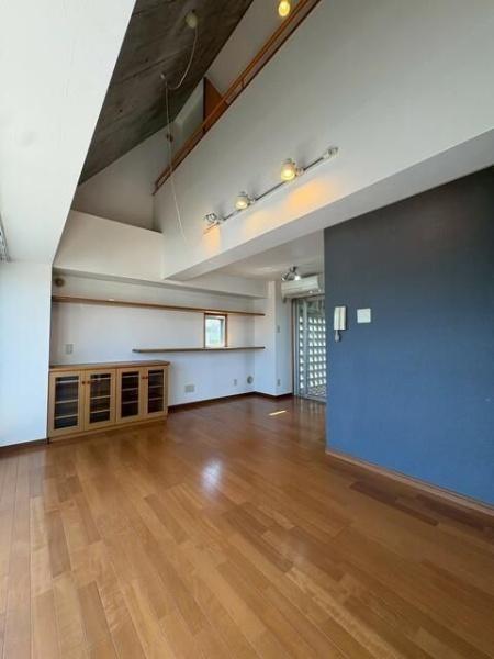川崎市川崎区中島３丁目のマンション