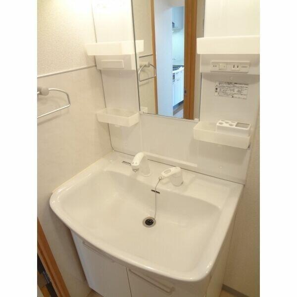 川崎市中原区下小田中１丁目のマンション
