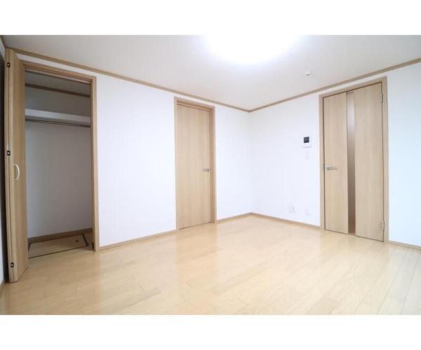 川崎市高津区二子４丁目のアパート