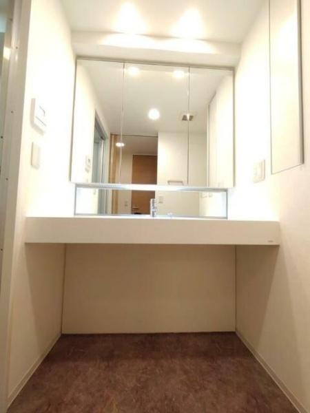 横浜市港北区綱島東１丁目のマンション