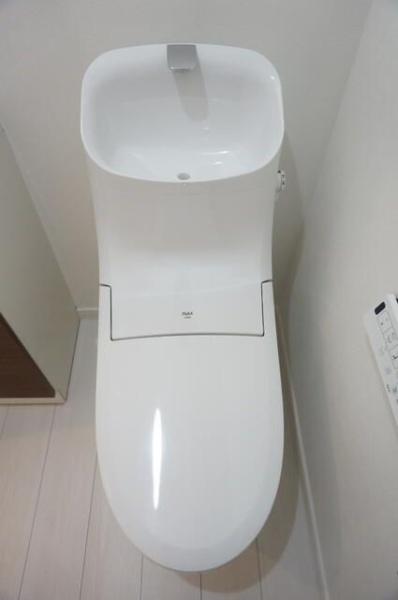目黒区上目黒４丁目のアパート