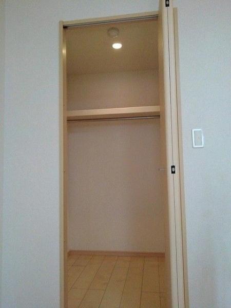 川崎市高津区北見方１丁目のマンション